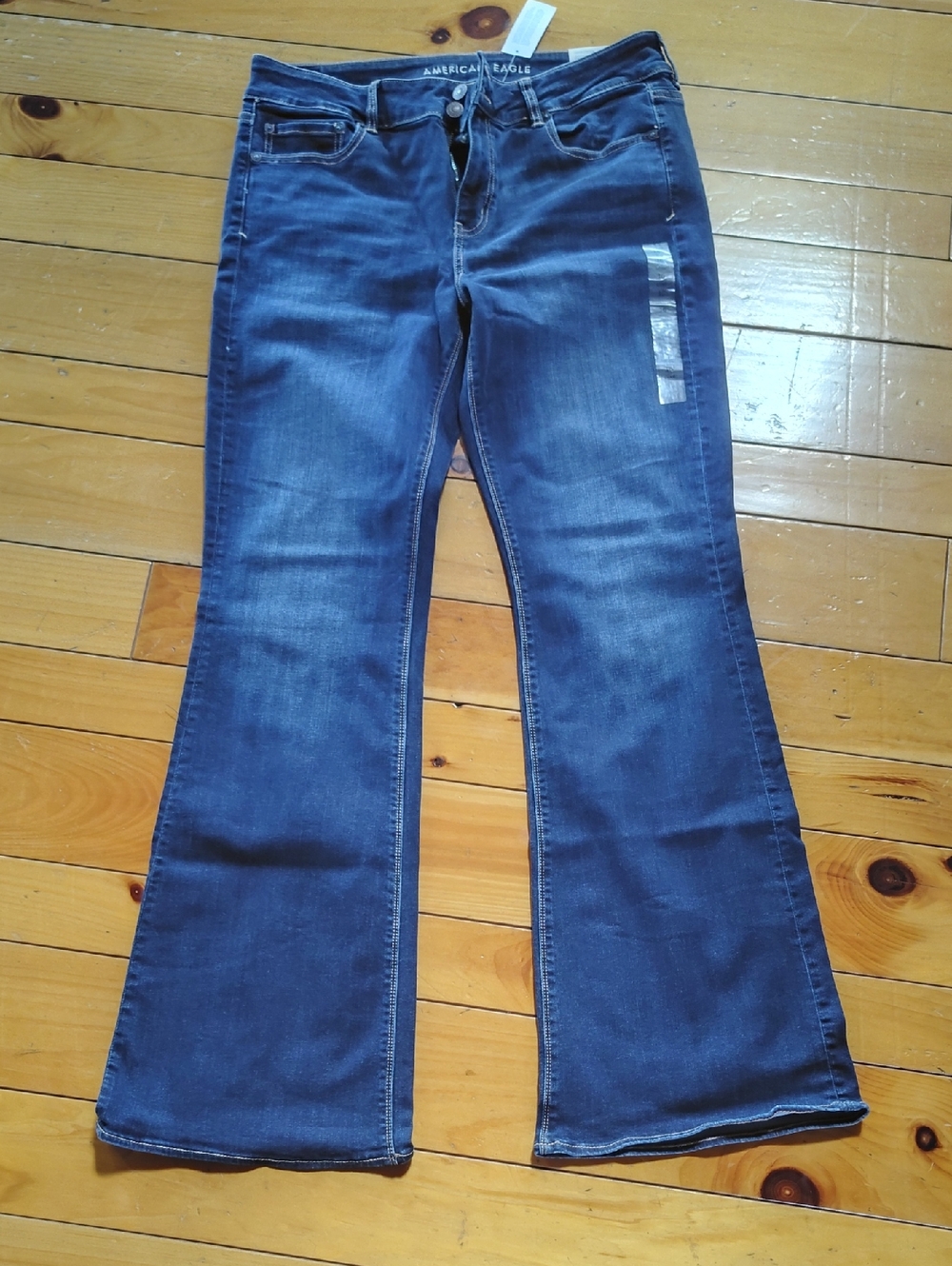 American Eagle Artist Flare Jeans